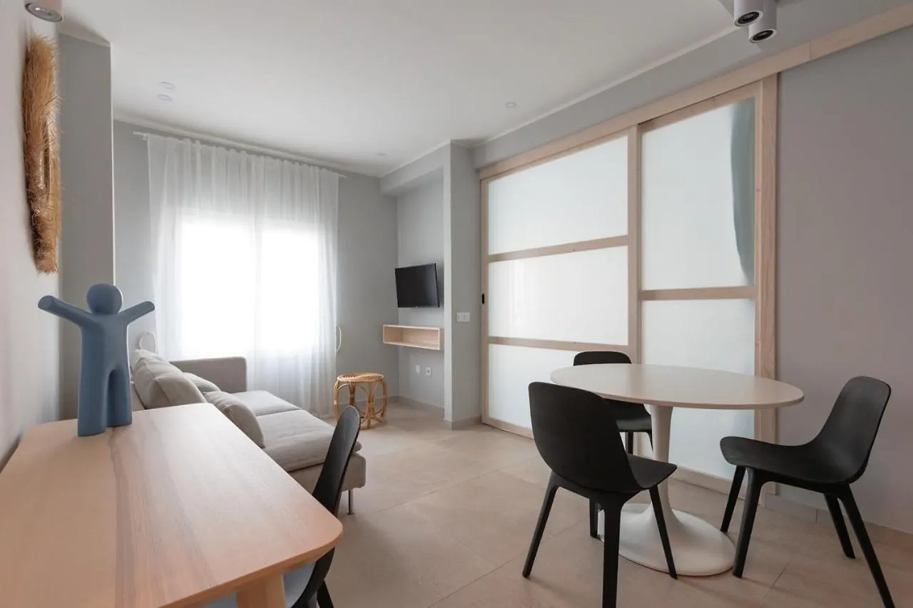 Lägenhet Elegant 2 Bedrooms Flat 5 Minutes From The Sea & Free Parking Puerto del Rosario