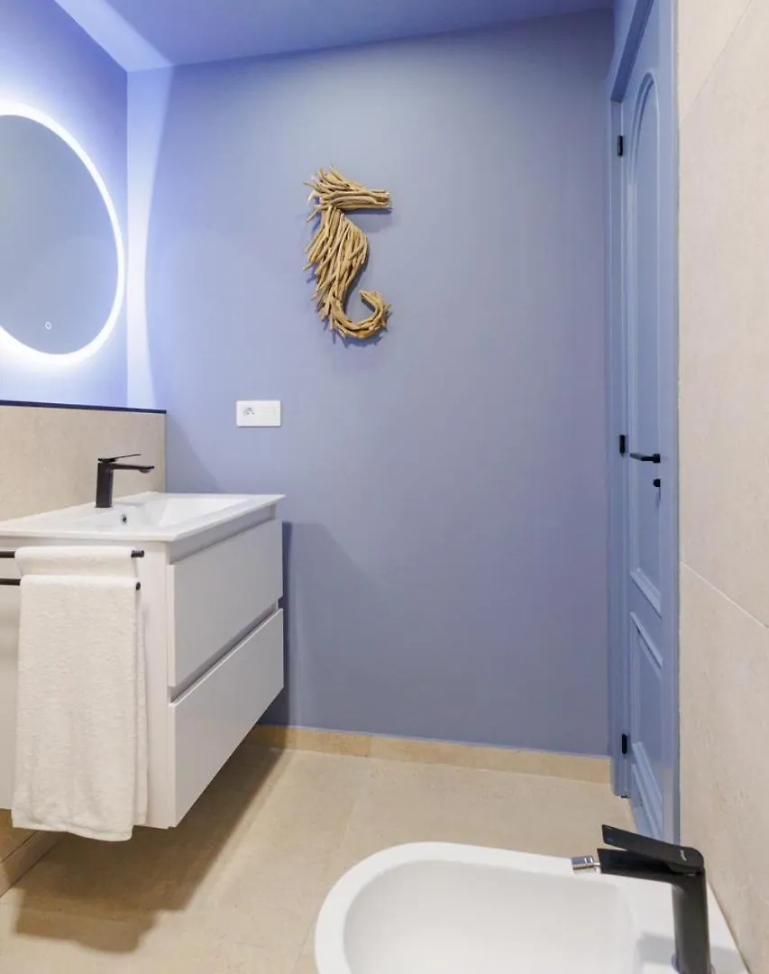 Lägenhet Elegant 2 Bedrooms Flat 5 Minutes From The Sea & Free Parking Puerto del Rosario  Spanien