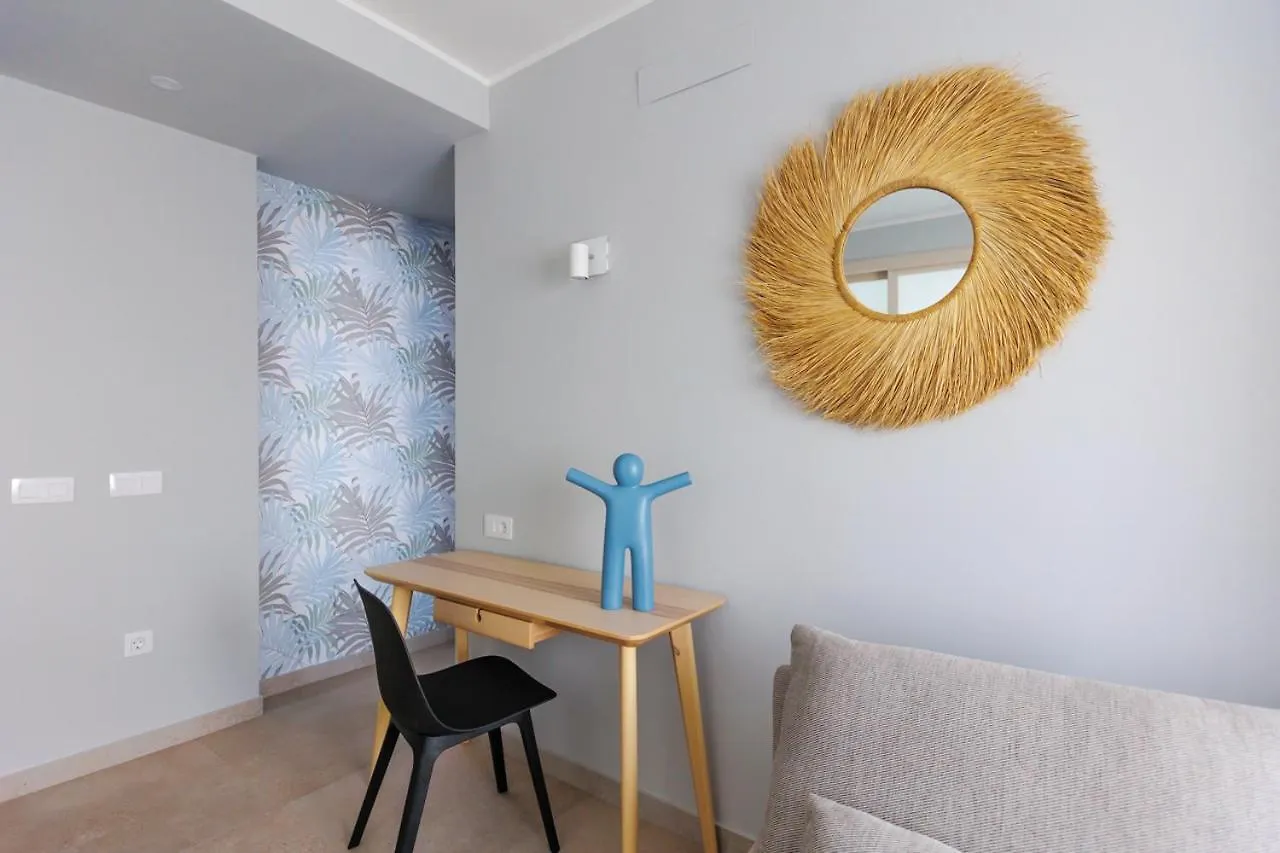 Elegant 2 Bedrooms Flat 5 Minutes From The Sea & Free Parking Puerto del Rosario  Puerto del Rosario (Fuerteventura)