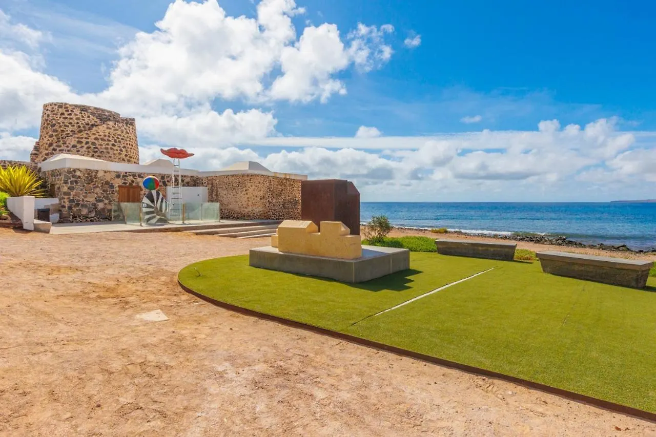 Elegant 2 Bedrooms Flat 5 Minutes From The Sea & Free Parking Puerto del Rosario  Puerto del Rosario (Fuerteventura)